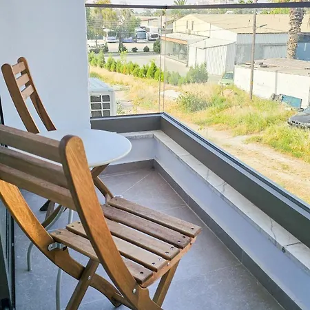 Beachside Breeze * Ларнака